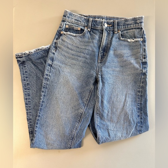 American Eagle Outfitters Super High-Rise Straight - Picture 3 of 6